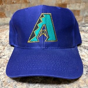 Vintage Arizona Diamondbacks Logo Athletic Snapback Hat
